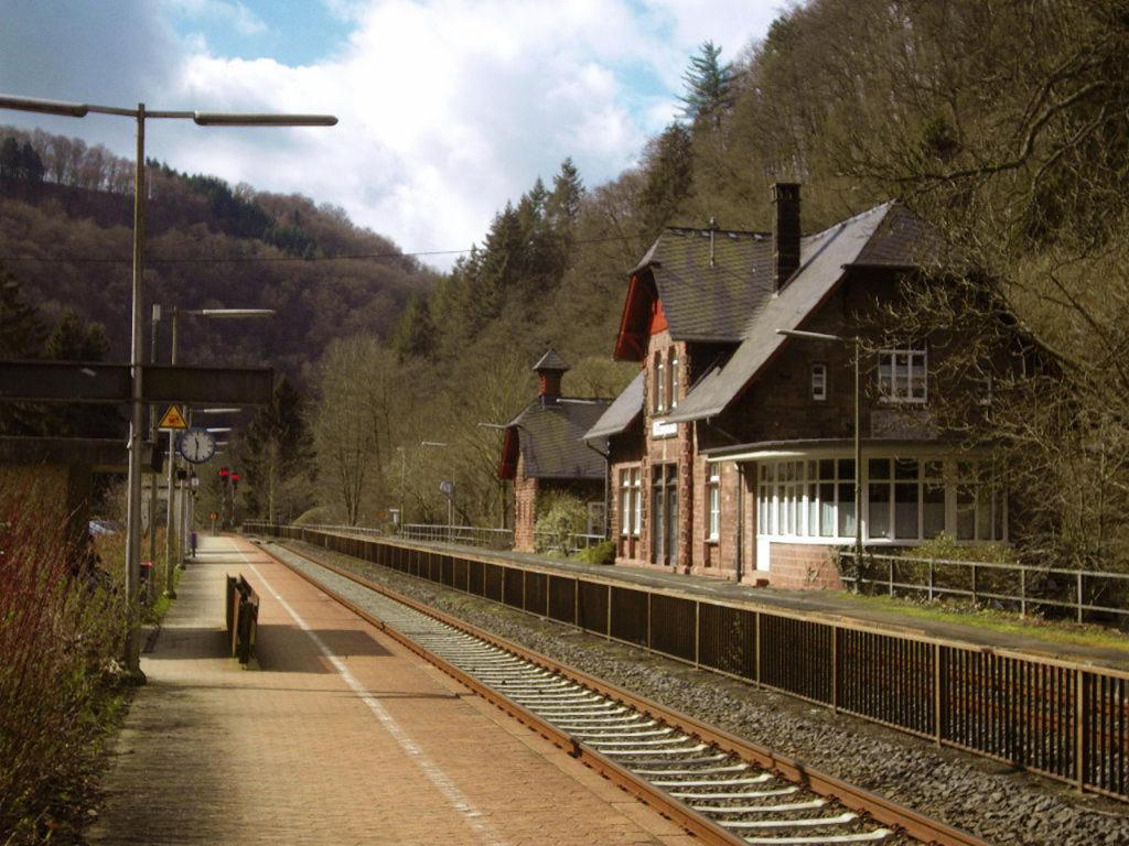Bahnhof Auw an der Kyll Die Filmmotivdatenbank für das Saarland